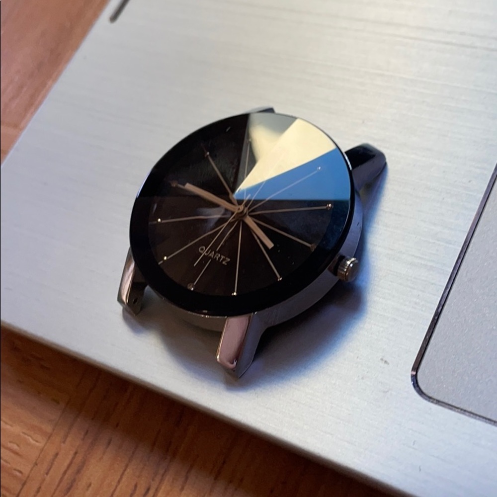 Men’s dress watch